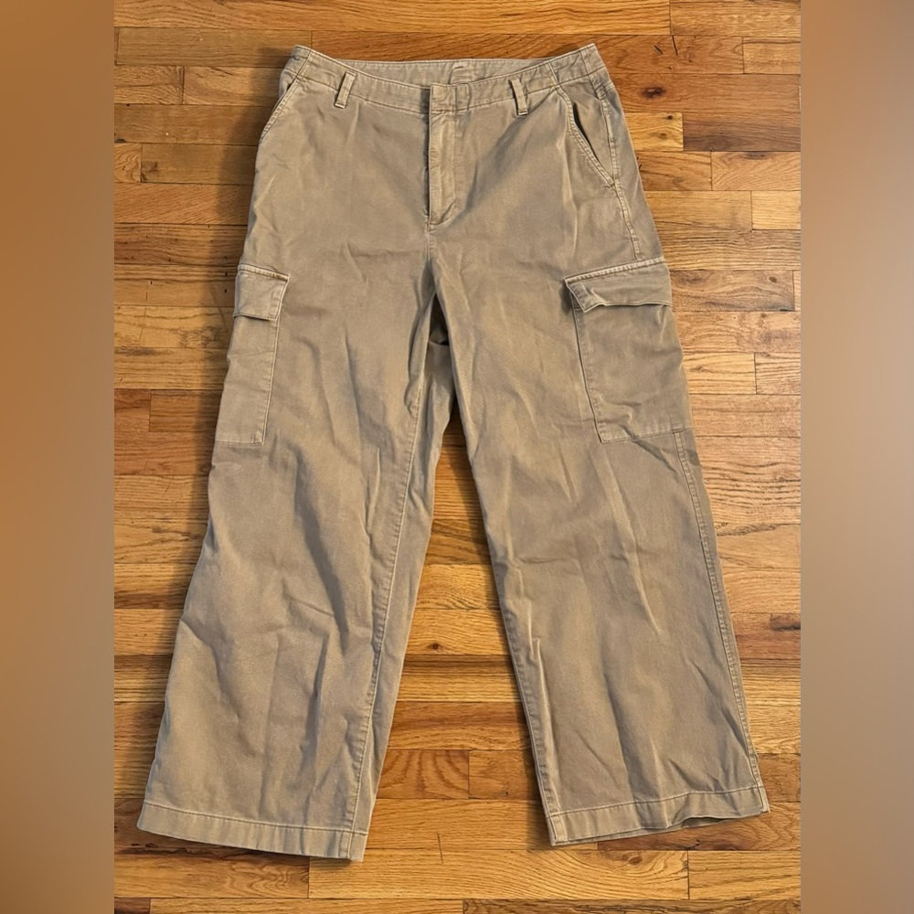 GAP Mid Rise Downtown Khakis TAN
